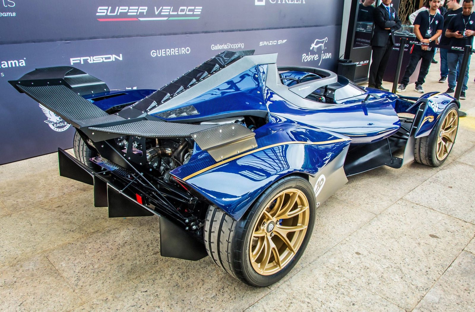 SV UNICO traseira
