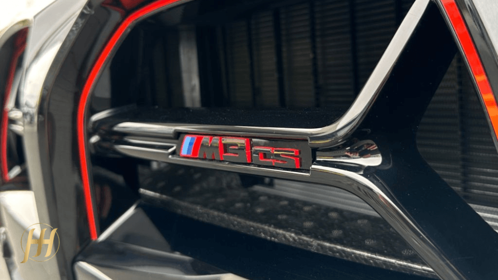 2BMW M3 CS - 1000x563 - 01