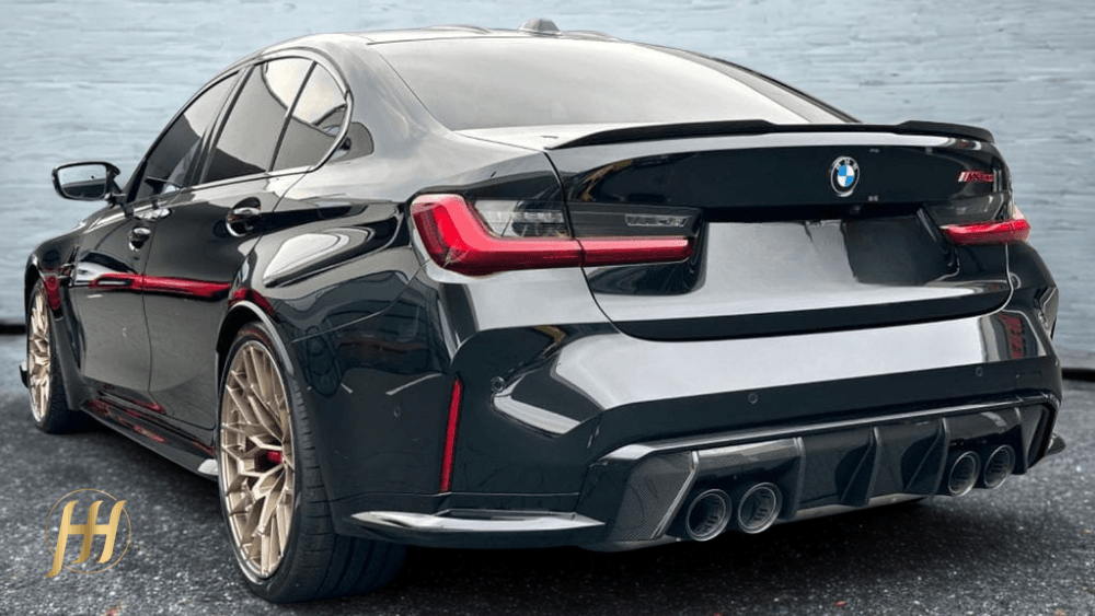 BMW M3 CS - 1000x563 - 03