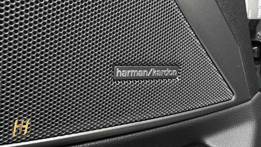 BMW M3 CS - 1000x563 - 08