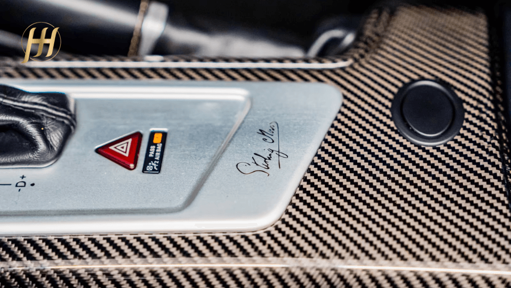 Mercedes-Benz McLaren Stirling Moss - 1000x563 - 20