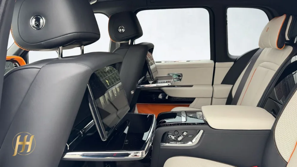 rr CULLINAN 26 - 1000x563 - 06