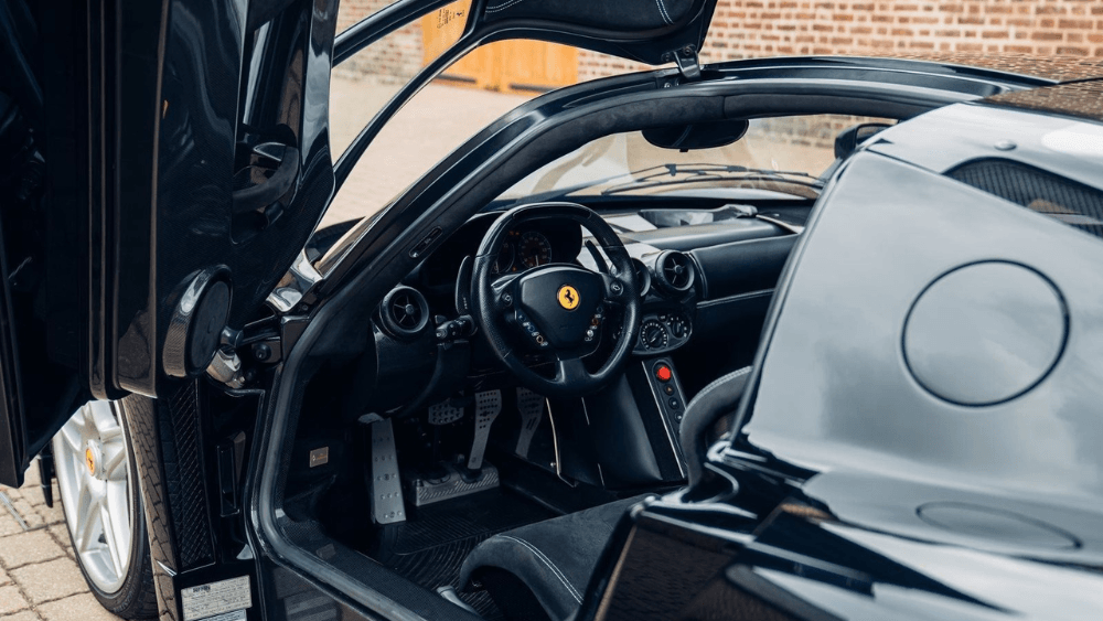 enzo 2004 - 1000x563 - 09